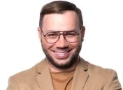 Актуальне взуття на весну 2020: Андре Тан продовжує інформувати панянок (Фото)