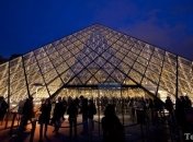 Наиболее посещаемыми для жителей ЕС стали Франция и Лувр