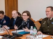 Посольство: США призывают Россию прекратить неприемлемую агрессию против Украины