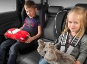 Закон о штрафах за перевозку детей без автокресел вступил в силу