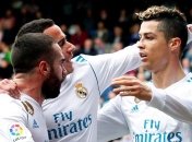 Роналду вернулся в гонку бомбардиров Примеры