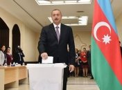 Жители Азербайджана поддержали увеличение срока полномочий президента