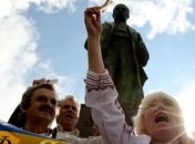 ЕСПЧ рассмотрит жалобу украинки, срезавшей фамилию "Янукович"