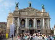 Во Львовском национальном театре оперы и балета открылся 120-й сезон