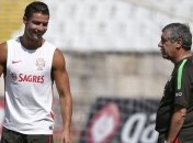 Мать Роналду задержали в аэропорту Мадрида с крупной суммой денег