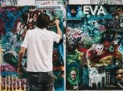 Український художник "переодягнув" відомих українців (Фото)