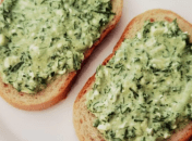 Огіркова намазка на бутерброди