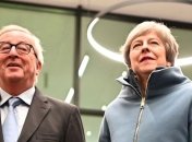 Юнкер отреагировал на отставку Мэй