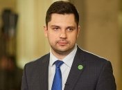 "Мы будем обязаны": нардеп из "Слуги народа" отличился громким заявлением о покупке российской вакцины от коронавируса (видео)