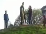 В центре Киева случилась потасовка из-за гимна России (видео)