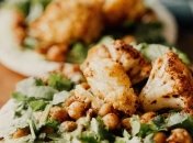 Лиза Глинская рассказала, как вкусно приготовить цветную капусту: "Пальчики оближешь"