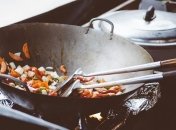 Что сделать, что бы сковорода не пригорала: 9 трюков