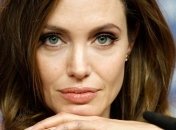 Кто написал свадебные клятвы для Джоли и Питта? 