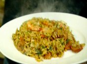 Плов с тигровыми креветками