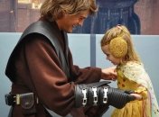 ФОТОпозитив: мама шьет 3-летней дочке костюмы принцесс для похода в Диснейленд