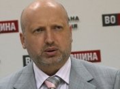 Турчинов: Яценюк не должен слагать полномочия