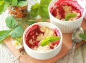 Оригінальний та смачний ягідний десерт