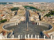 Работники Ватикана будут носить микрочипы