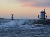 СМИ: у берегов Африки с борта судна похитили украинского моряка