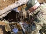 Возле линии разграничения нашли большой тайник боеприпасов