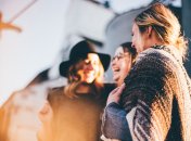 "Проиграл в карты?": мужчина в Одессе переполошил город своим внешним видом (курьезное видео)