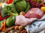 Диетологи назвали продукты, которые вредны для здоровья