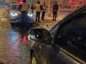 В Николаеве пьяный водитель сбил патрульную полицейскую и пытался удрать (фото)