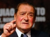 Арум рассказал, кто мешает организации боя Ломаченко - Гарсия