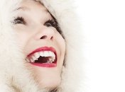 Скажи "ні" сухості та тріщинам: поради по догляду за губами взимку