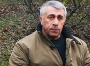 Доктор Комаровский объяснил, почему нужно спать на животе при коронавирусе и поделился лайфхаком