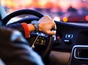 Сегодня в Украине отмечают День автомобилиста и дорожника