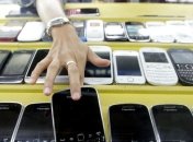 В Украине растет количество "серых" телефонов