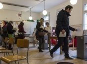 В Швейцарии - референдум, решается вопрос мигрантов