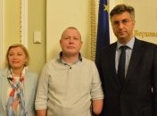 Геращенко рассказала о встрече европарламентариев с семьями заложников
