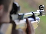 В Челябинске неизвестный обстрелял школу, есть раненый