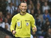 Выдающийся британский арбитр может остаться в АПЛ