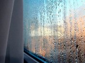 Конденсат на вікнах