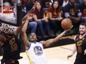 НБА. Голден Стэйт добыл выездную победу над Кливлендом