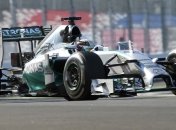 Формула-1. Льюис Хэмилтон выиграл квалификацию Гран-при Сочи