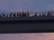 В Киеве состоялось открытие "стеклянного" пешеходного моста (Фото и видео)