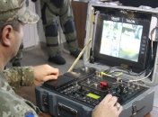 Посол Канады в Украине передал ВСУ оборудование для разминирования