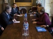 Порошенко и Меркель обсудили агрессию РФ в Керченском проливе