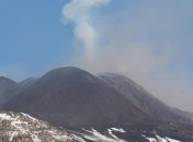 На Сицилии извергается вулкан Этна   