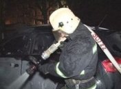 Во Львове загорелись три автомобиля (Видео)