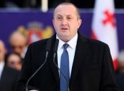 Президент Грузии помилует заключенных к празднику Пасхи