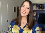 Джамала показала нежные фото в халате и рассказала о постельных привычках