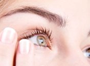 Почему летом слезятся глаза