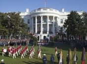 Обама проводит последний официальный прием в Белом доме