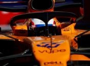 Топовый гонщик Формулы-1 две недели проведет на карантине