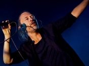 Том Йорк представил записанный с Фли сингл